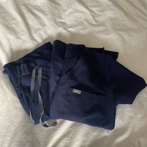 Figs Scrubs xs & small/tall  - Navy Blue